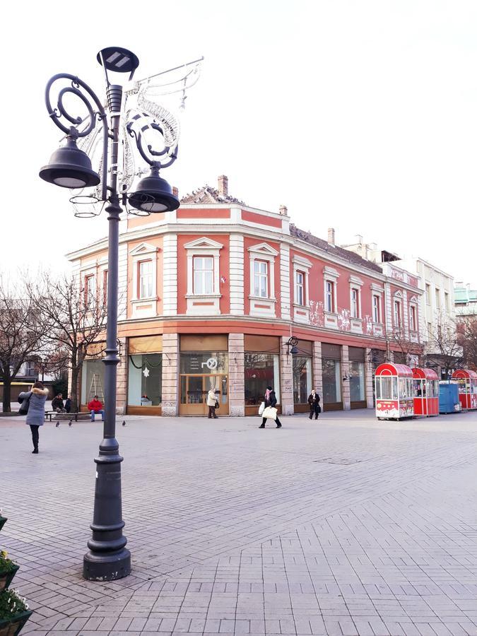 Prenociste Nikolas Grand Смедереве Екстер'єр фото